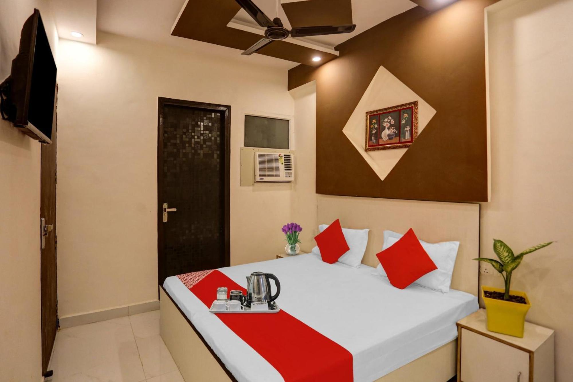 Hotel O Luxury Inn Ghaziabad Exterior photo